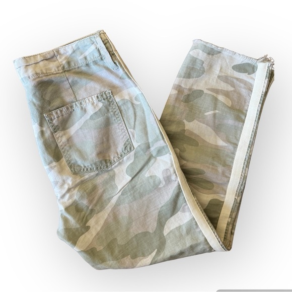 Mother The Shaker Crop Fray Pants Racer Stripe Camo Army Green Desert Print 25 - Picture 6 of 14